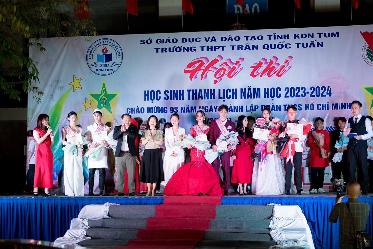 Trường THPT Trần Quốc Tuấn tổ chức Hội thi Học sinh thanh lịch năm học 2023 – 2024