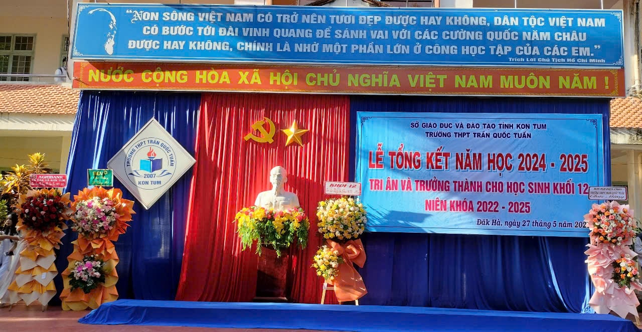 LỄ TỔNG KẾT NĂM HỌC 2024-2025